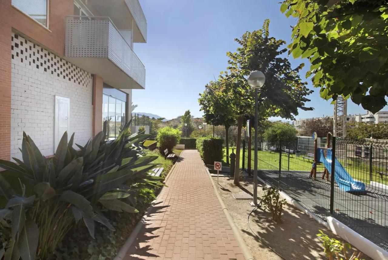 Malaga Campus Apartment Parking Included Extérieur photo